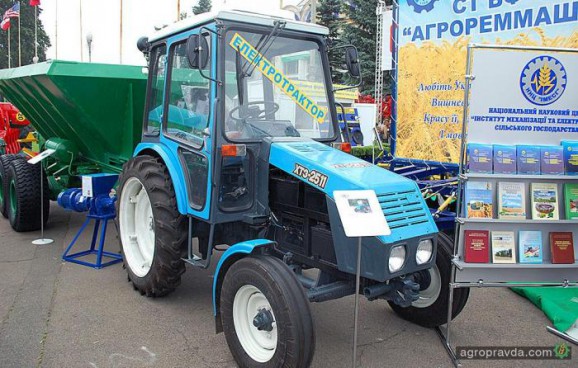 В Україні почнеться випуск электротракторов